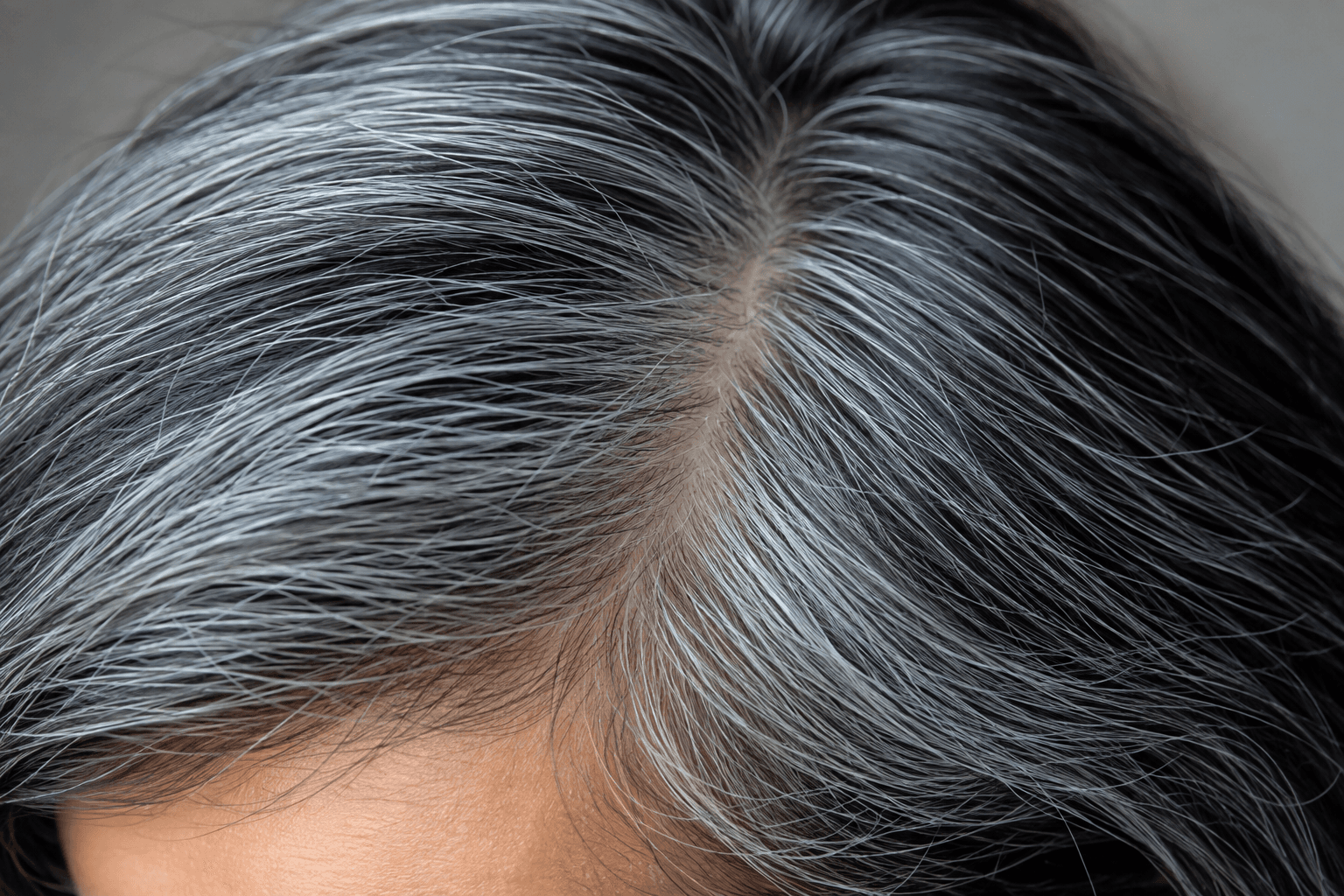 Three Natural ways to Cover Granny-like Grey Hair
